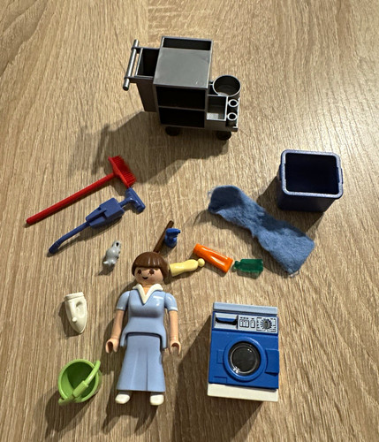 Playmobil city life putzfrau - city,